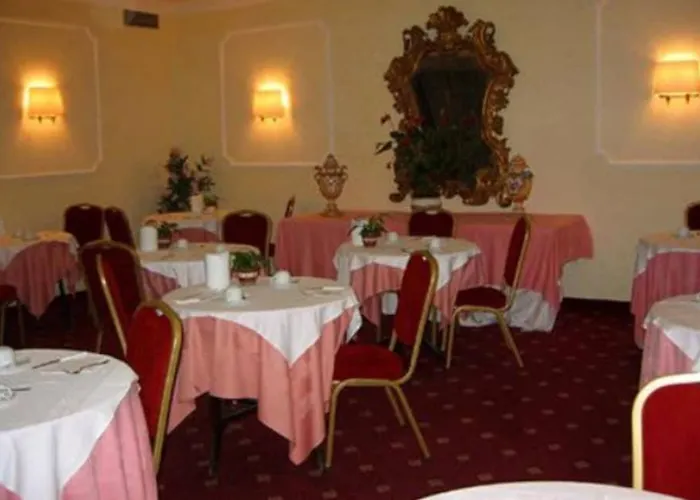 Otel Lh Grand Hermitage 4*
