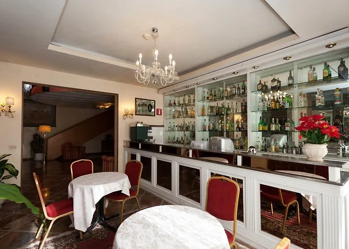 Otel Lh Grand Hermitage Roma